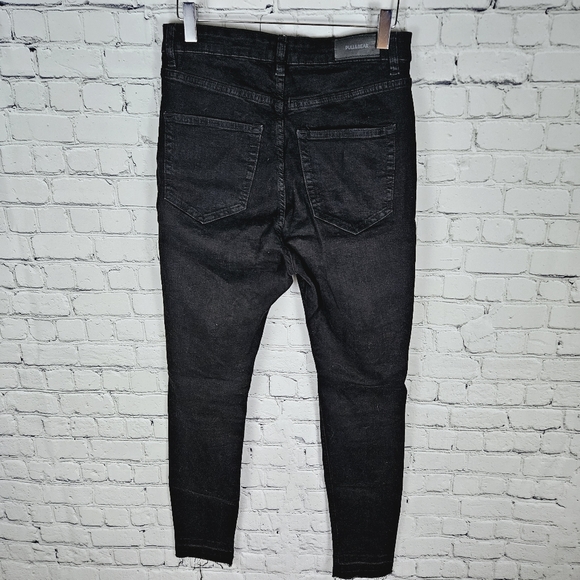 PULL & BEAR | high rise skinny stretch raw/frayed hem jeans - Picture 2 of 8